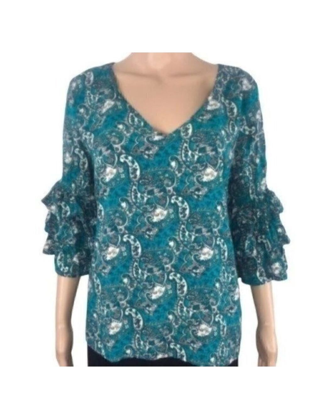 Solitaire Rayon paisley ruffled sleeve blouse size Large